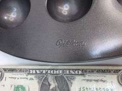 Lot of Assorted Nice Wilton Baking Pans! (9D)