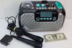 vTech SuperSound Karaoke Machine! NEW, no box. (12D)
