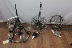 Nice Lot of Assorted Light Fixtures! (RD)