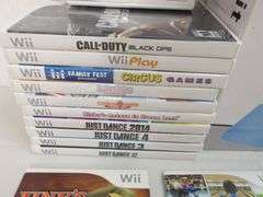 Large Wii Accessory Lot! Controllers, NEW Sport Mat, Multiple Games (Mario Kart, Wii Sports, Link's, ETC) & More! (8B)
