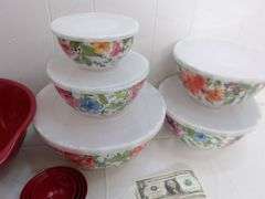 Nice Melamine Mixing Storage Bowl Set & More! All in excellent condition! (10C)