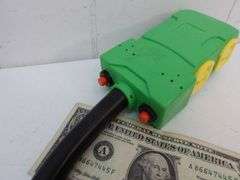 NEW Heavy Duty 30-Amp Adapter Cord! Converts 220v to FOUR 110V Outlets! (2C)