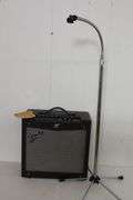 $ Fender Mustang II Guitar Amp! Excellent condition! (W1)