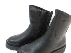 NEW Women's Isomei Zippered Boots! Size 6.5 (6C)