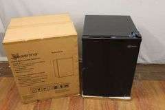 $ NEW Seasons 2.4 cu ft Mini Fridge! (RD)
