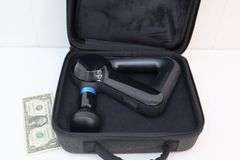 Theragun Rechargeable Massage Gun w/Carry Case! Works great! (12C)