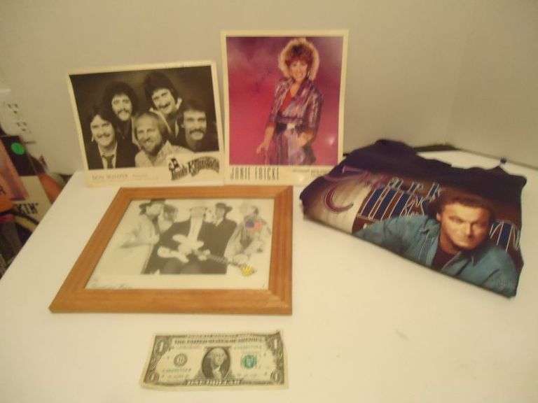 CASH ONLY  Mark Chestnut Tshirt, XL, Janie Fricke Auto graphed Picture, and Autographed pic. Of Texas Renegade, Pic. Of Garrett Wayne Band. (U)