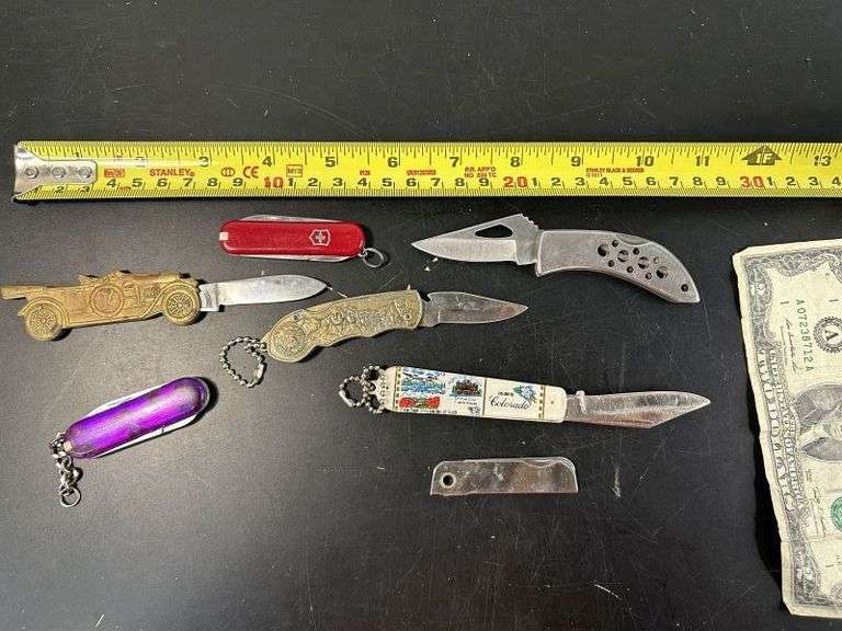 Lot of Misc. Small Pocket type Knives