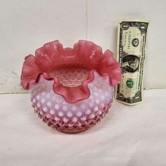 Fenton Cranberry Ombre Glass Vase. ~ cash only~. (1A)