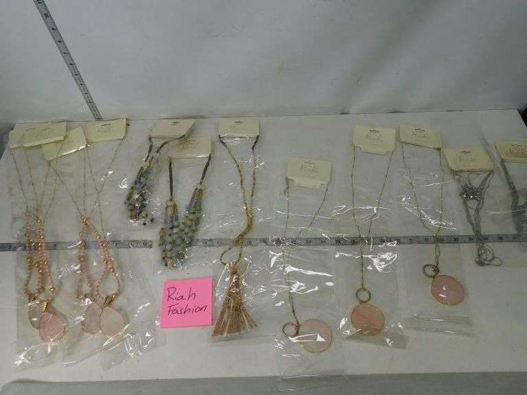 New in Package Riah Fashion Jewelry