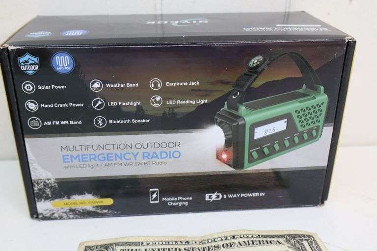 NEW Solar Power Multi-Function Emergency Radio w/Bluetooth AM/FM & Hand Crank! (2B)