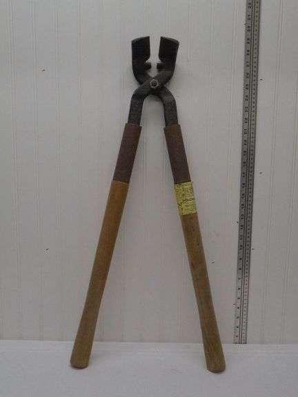 Mule Hoof Cutters