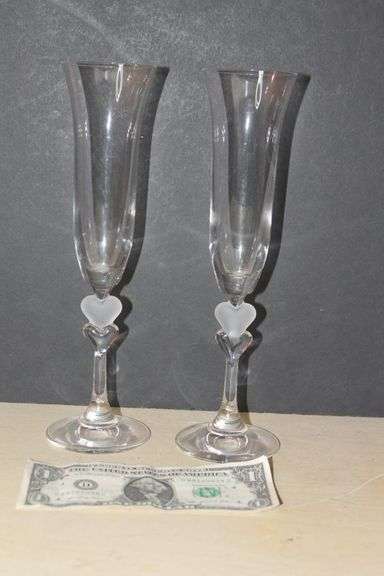 Discontinued Spieglau Sweetheart Crystal Champagne Flutes.