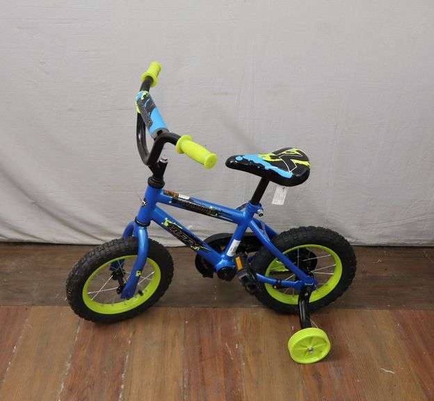 NEW Huffy 12" Bicycle! (W1)
