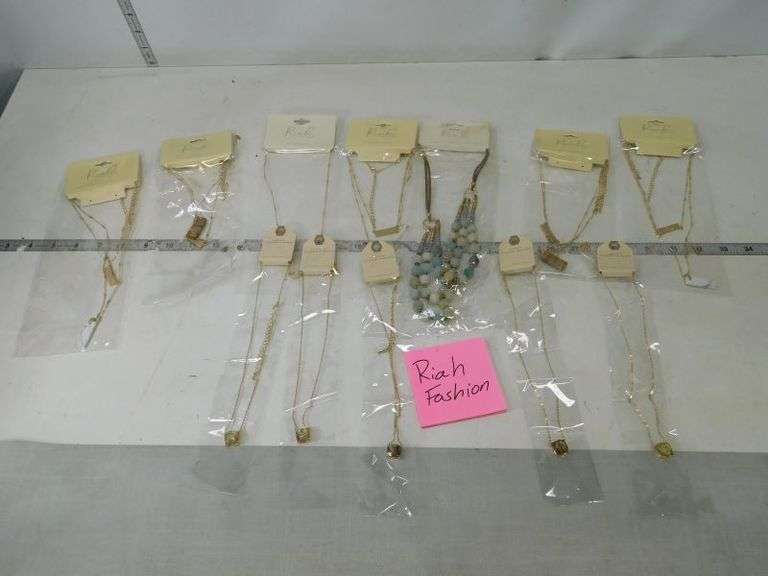 New in Package Riah Fashion Jewelry