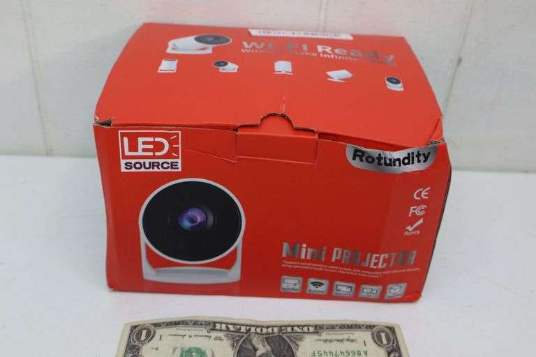 NEW LED Source Mini Smart Projector! (1B)