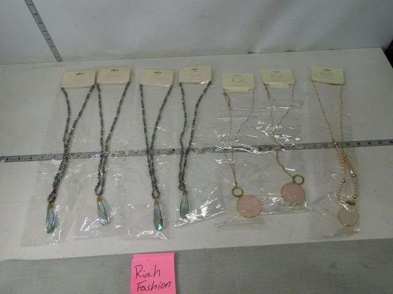 New in Package Riah Fashion Jewelry