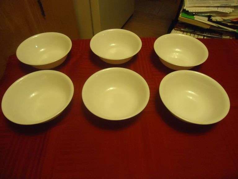 CASH ONLY Corelle Small Bowls, 6. (K)
