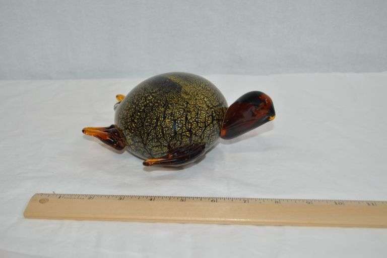 BEAUTIFUL GLASS TURTLE