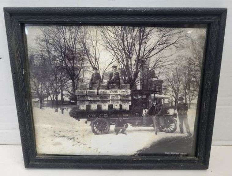 Vintage Framed Coca Cola Delivery Truck 8” x 10” Photo . ~ cash only ~ . (1A)