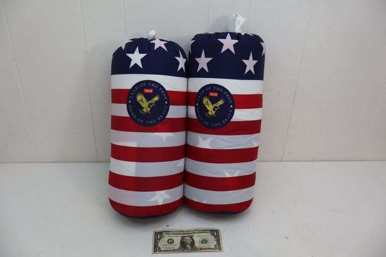 NEW Lot of TWO American Flag Nylon Blankets! (T1)
