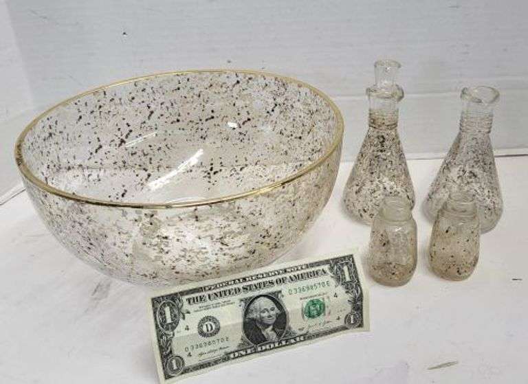 Vintage Glass Serving Bowl and condiments Set. ~ cash only ~ . (5E)