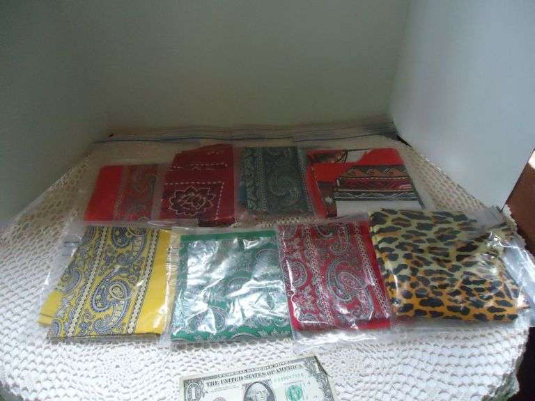 CASH ONLY  8 Bandanas.