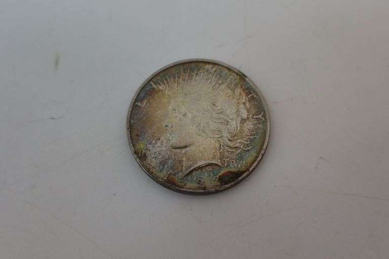 1923 Silver Peace Dollar! (DC)