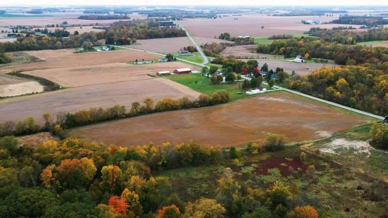 Tract 1: 13.1± acres.