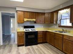  203 S Michigan Avenue, Edgerton, Ohio 43517