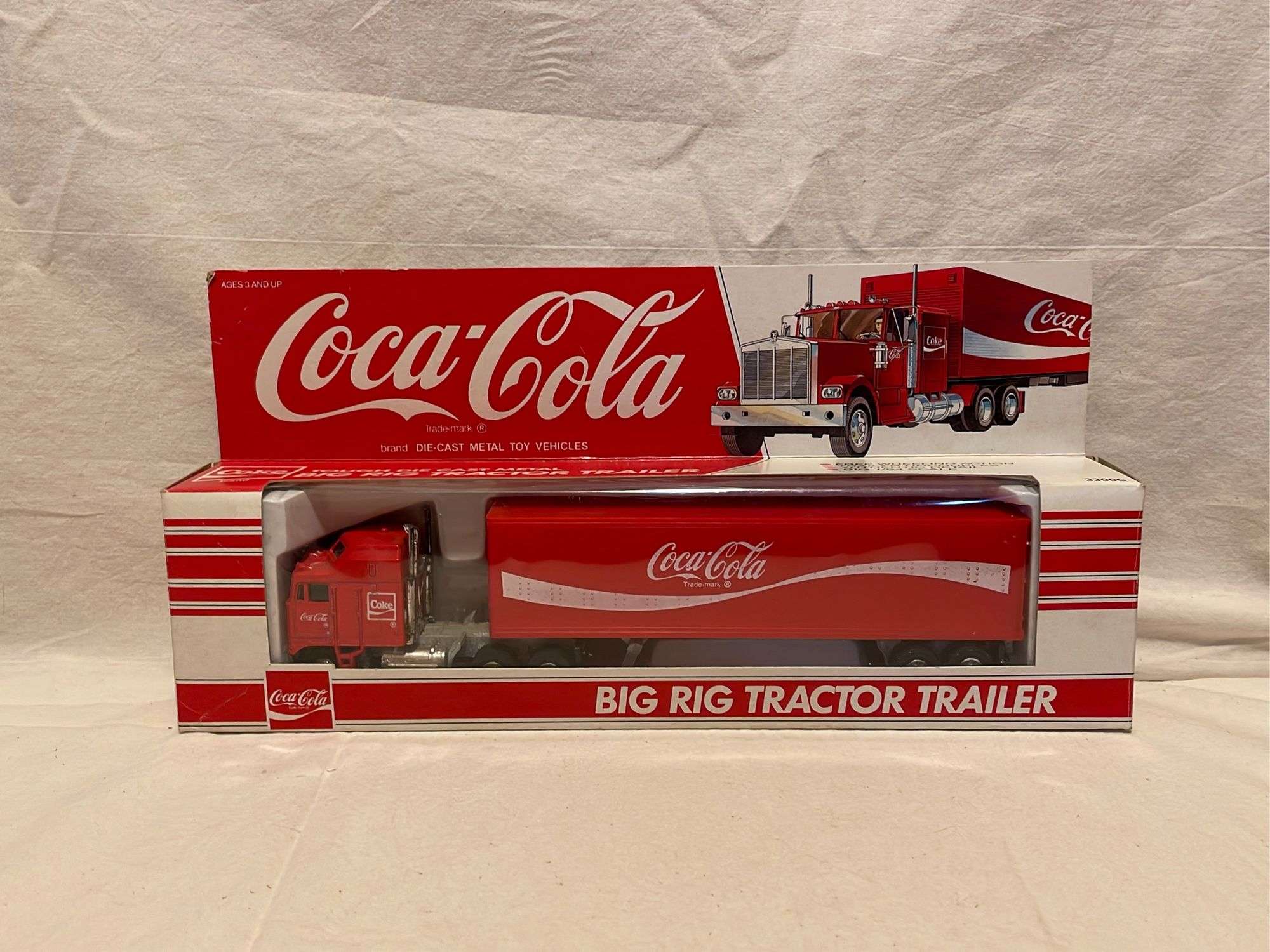 Coca-Cola RC Trailer 7ファンクション Coca-Cola RC Trailer 7ファンクション Coca-Cola RC Trailer 7