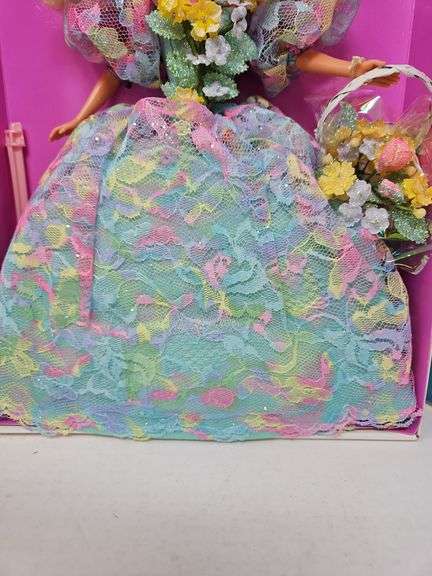 Spring Bouquet Barbie Enchanted Seasons Collection Limited Edition