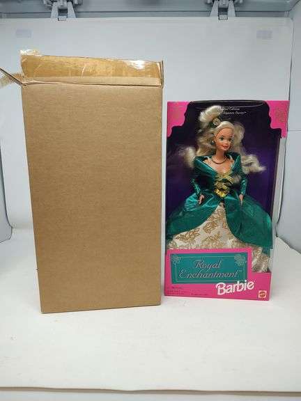 Secret Hearts Barbie & Royal Enchantment Barbie