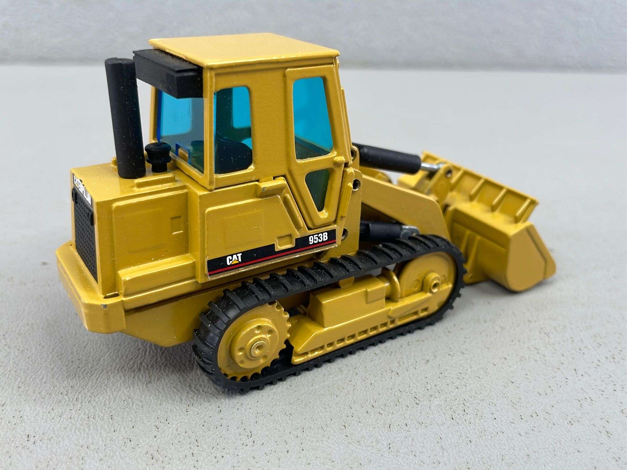 Cat 953 トラック タイプ ローダー 1:50 QX_HM6eUYzsvnxfkBmn_cVuM.jpeg