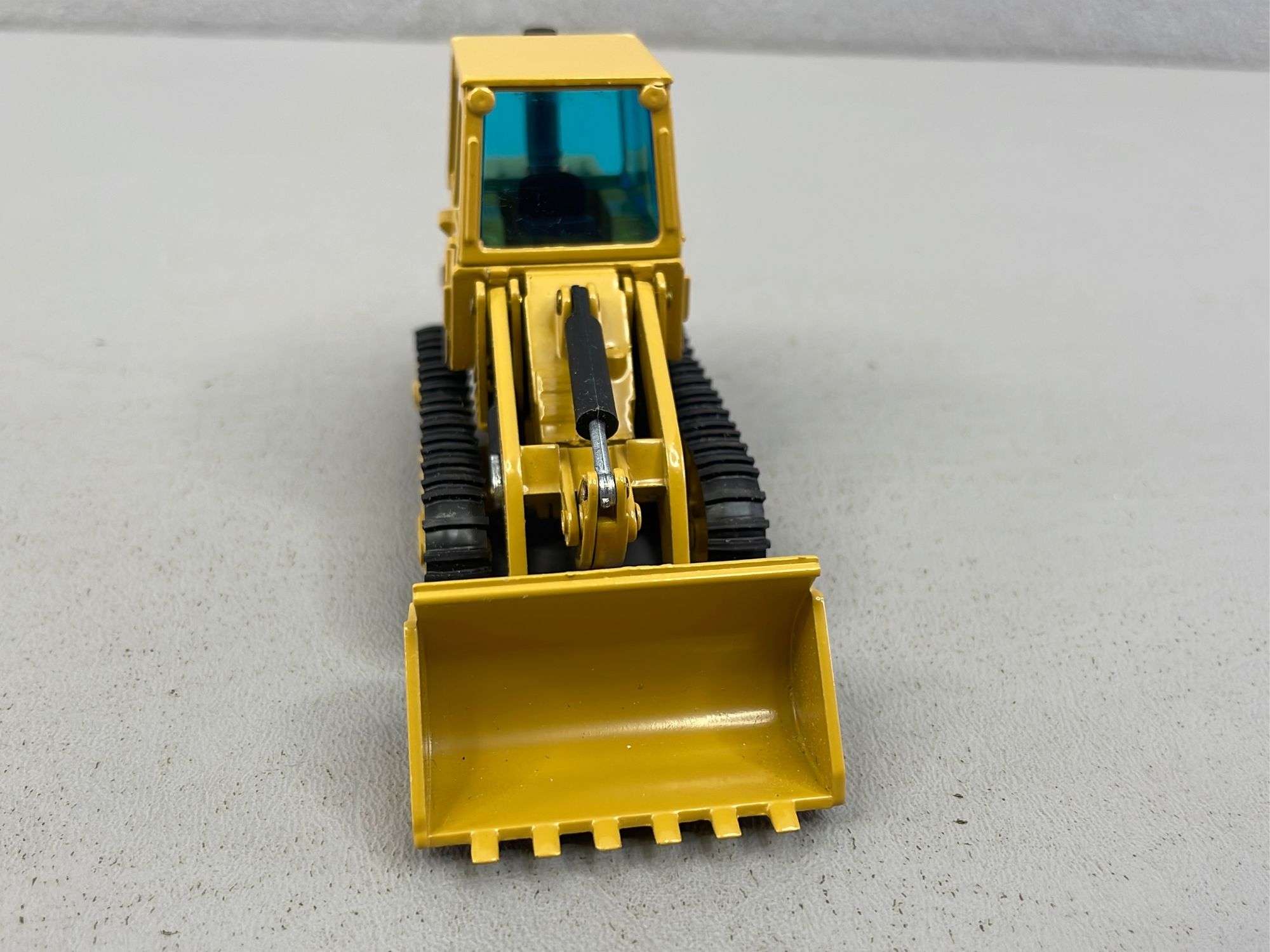 Cat 953 トラック タイプ ローダー 1:50 QX_HM6eUYzsvnxfkBmn_cVuM.jpeg
