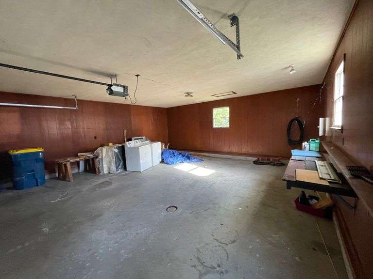 344 S. Michigan Ave., Edgerton, OH United Edge Real Estate & Auction