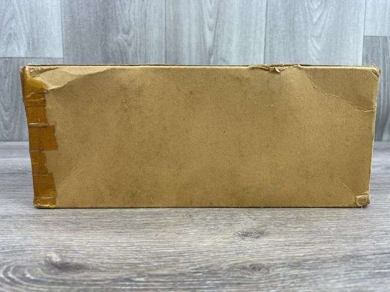 Massey-Harris No. 11 Spreader, 1/16, King, Original Box