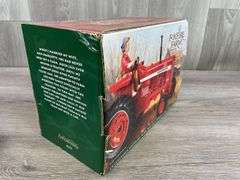 International Farmall 836 WF, Foxfire Farm Series, Miss Charlotte, 1/16, Ertl