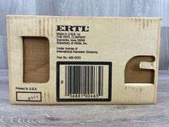 International 1586 WF W/Cab, 1/16, Ertl