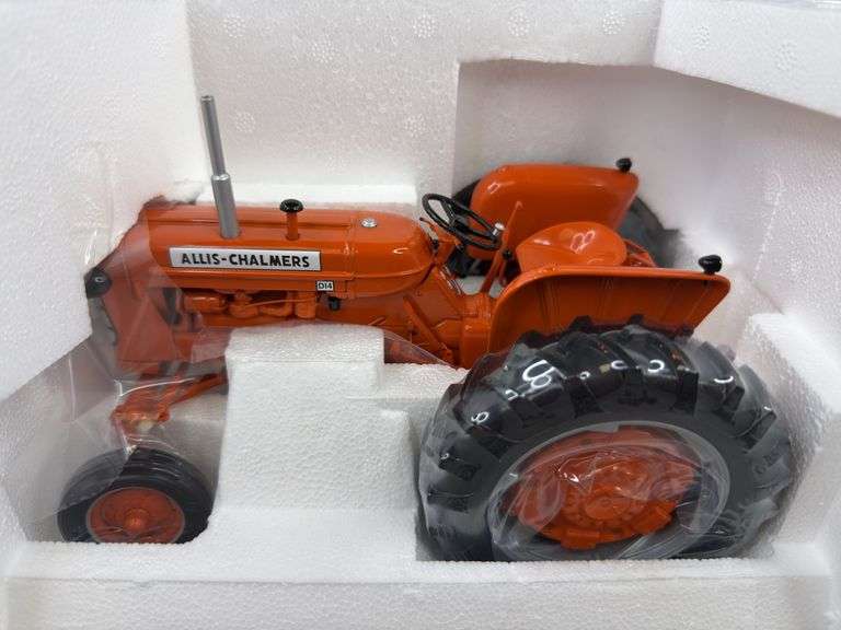 Allis-Chalmers D19 Hi-Crop, NFTM Series 4 #6,  1/16