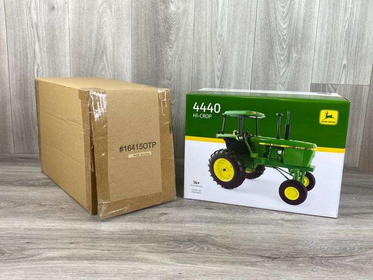 John Deere 4440 Hi-Crop, 2 Cylinder Club, Limited Ed.