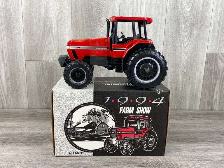 Magnum Case International 7240, 1/16, Ertl
