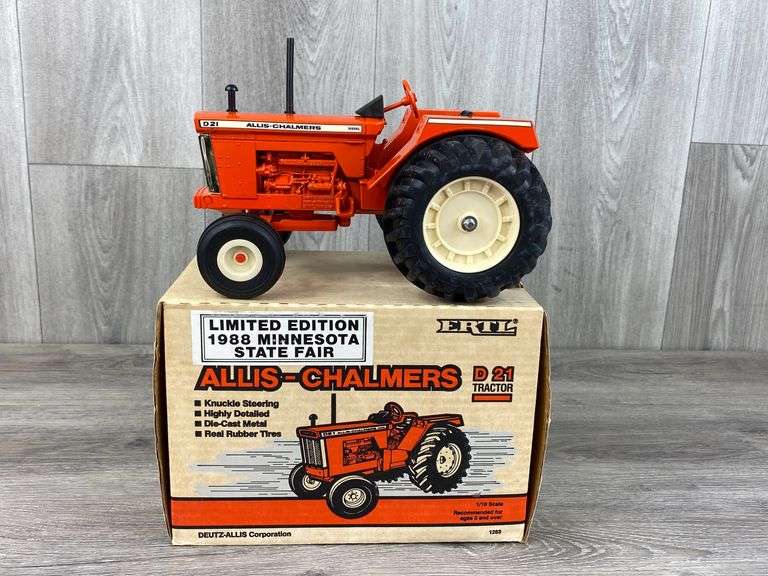Allis-Chalmers D21 WF, 1988 MN State Fair, 1/16