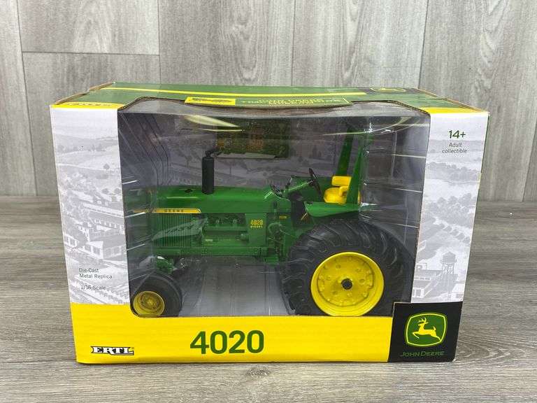 John Deere 4020 WF ROPS, 1/16, Ertl, Stock #45415A
