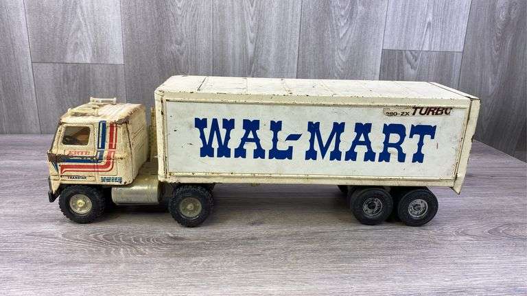 International Transtar Walmart Truck & Trailer, Ertl