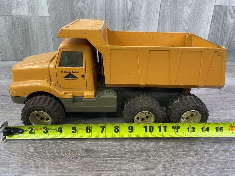 McClinton-Anchor Construction Co. Dump Truck, Ertl