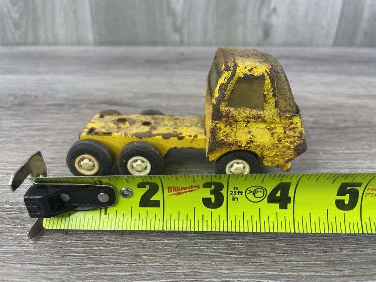 Tonka Trucks & Trailers