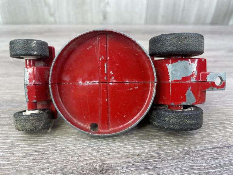 International & Snapper Lawn & Garden Tractors, 1/16, Ertl, Missing Parts