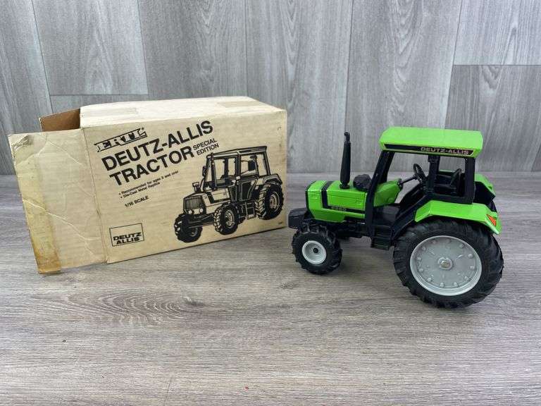 Deutz-Allis 6260 AWD, 1/16, Ertl, 1986 Special Edition, Box Has Hole Cut Out