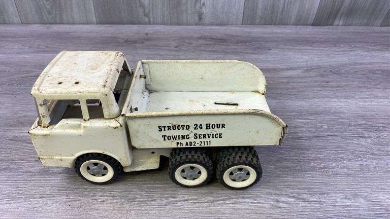 Structo 24 HR Towing Service Truck, Missing Parts